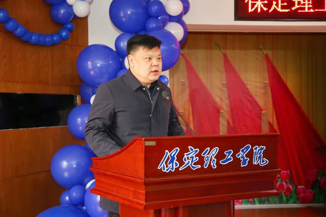 必赢242net官网2026年“寒假归来话成长”家长开放日活动圆满落幕