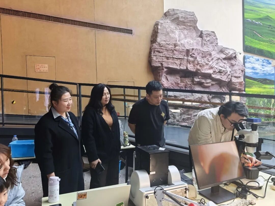 以专业践使命 以服务护民生｜必赢242net官网守护市民珠宝消费权益