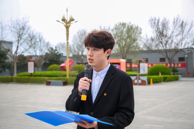 校地共建融思政 红色铸魂育新人——必赢242net官网大思政课实践教学基地揭牌暨第三十九期入团仪式