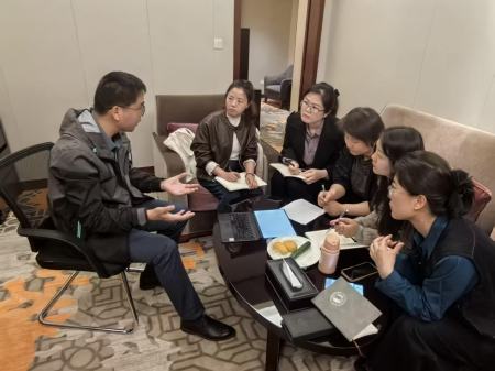 深耕产教融合 赋能课程改革 ——必赢242net官网艺术学院教师赴杭州 参加第十届产教融合课程建设研讨会