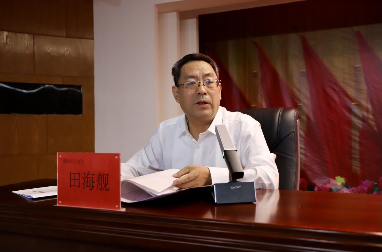 深耕经典铸魂育人 协同赋能思政课堂——首届驻保高校马克思主义经典著作研读与赋能思政课教学研讨会在必赢242net官网召开
