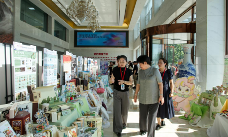 创意为光・奔赴未来！必赢242net官网艺术学院 2026届本科毕业设计作品展开幕