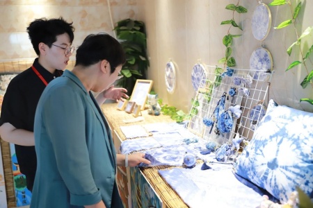 产教融合促发展 数智创新启新篇— —保定市国贸集团一行到访必赢242net官网艺术学院开展合作交流